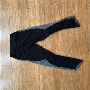 Lululemon size 8 crops